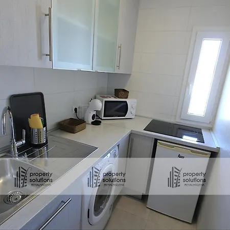 1017 Iris - Vista Al Mar - Cerca De Tren, Restaurantes Y Tiendas - Playa A 10 Minutos Caminando Appartement Benalmádena