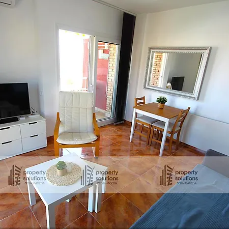 Appartement 1017 Iris - Vista Al Mar - Cerca De Tren, Restaurantes Y Tiendas - Playa A 10 Minutos Caminando *