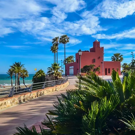 דירה 1017 Iris - Vista Al Mar - Cerca De Tren, Restaurantes Y Tiendas - Playa A 10 Minutos Caminando בנאלמדנה